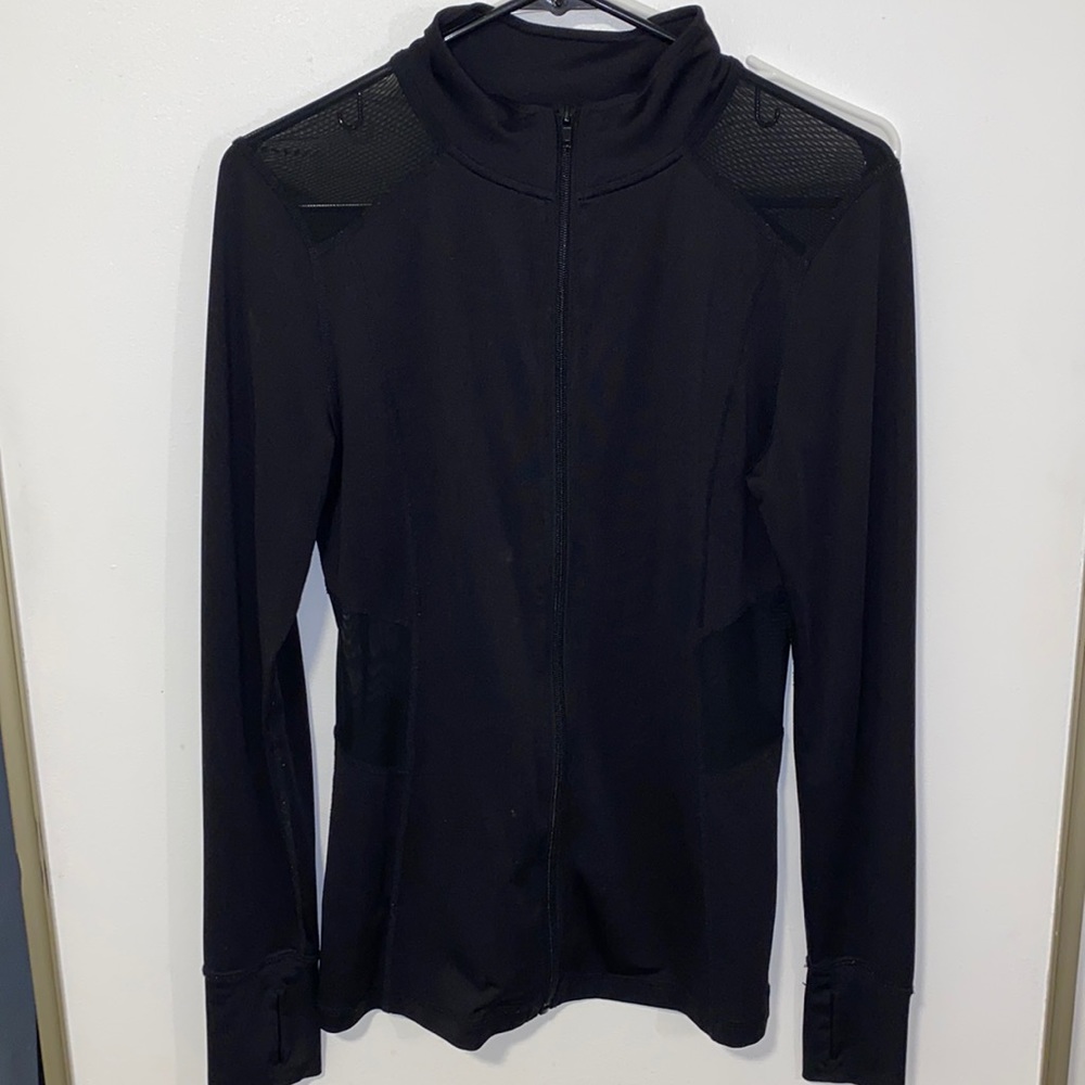 Women’s track/gym top with zipper